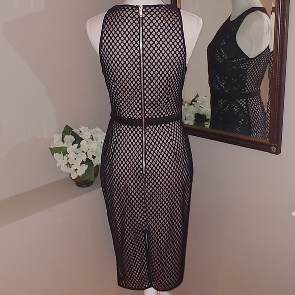 ENDLESS ROSE🌹Gorgeous Sheath Dress Black over Tan - Picture 5 of 13